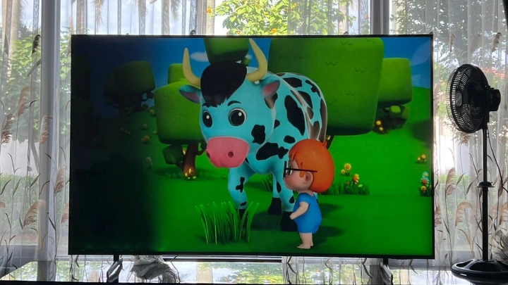 service tv gambar gelap sebagian di cipayung ciputat
