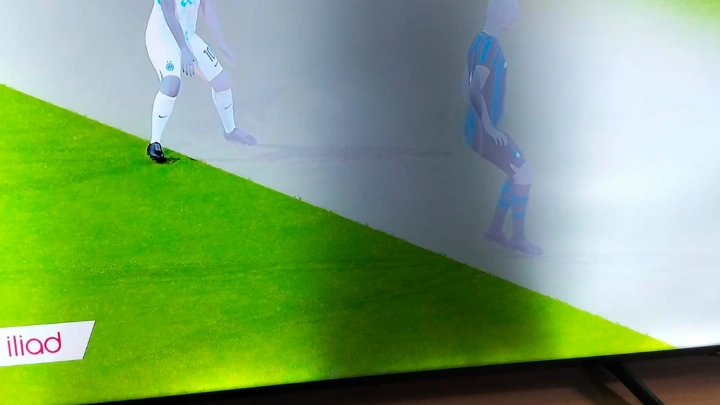 tv redup sebagian layar