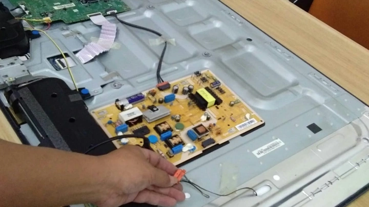 ganti power tv di BSD