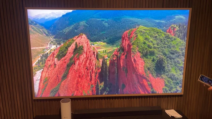 service TV di Jatinegara