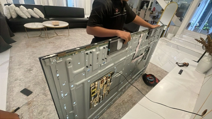 Service tv di Tanah Abang
