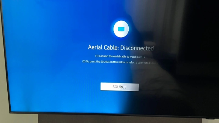 gambar tv redup sebagian