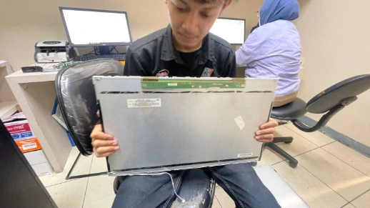 service tv di kebayoran lama