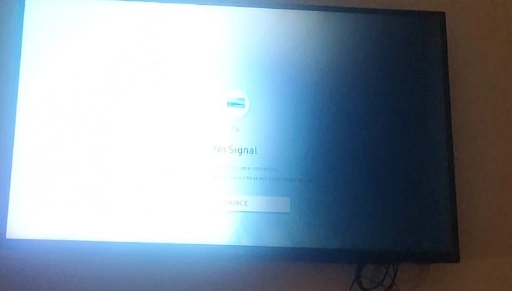 tv sebagian layar terang