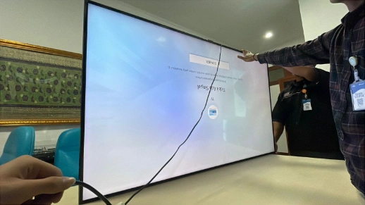 Ganti Backlight TV Samsung 65 inci