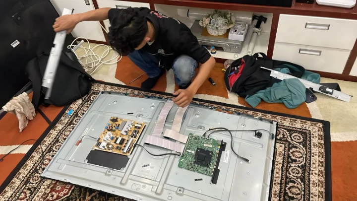 Service TV terdekat panggilan di Kembangan Jakarta Barat